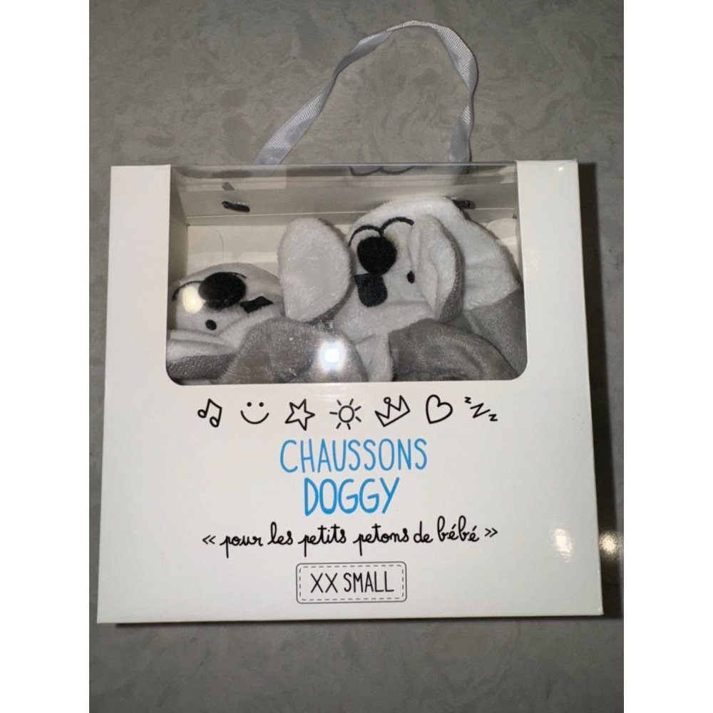 Chaussons Baby Doggy Slippers Made in Paris France - Size 6 Months